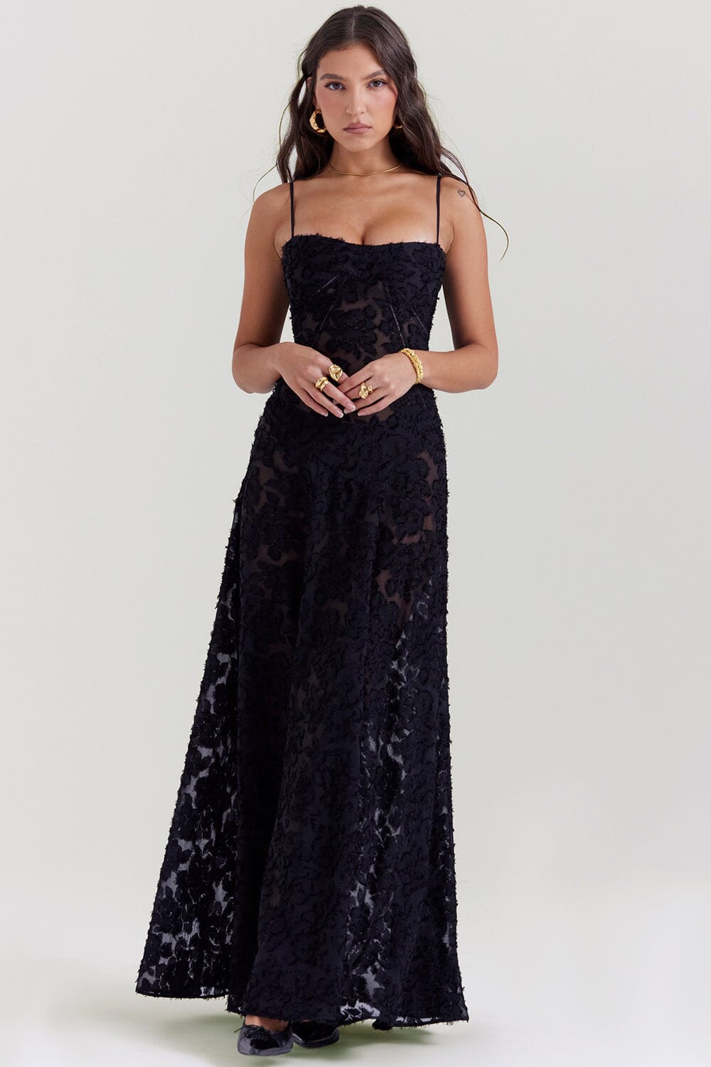 Serena - Chic Long Dress for Weddings and Special Occasions