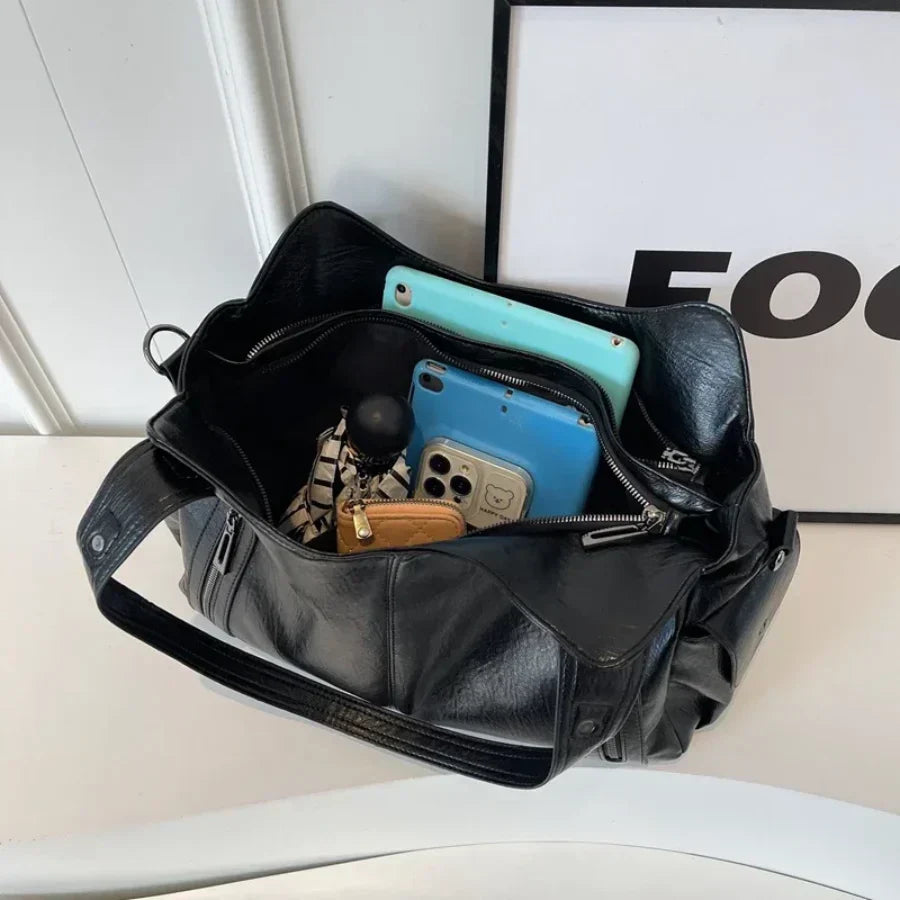 NOEMIE™ - Tote de piel atemporal