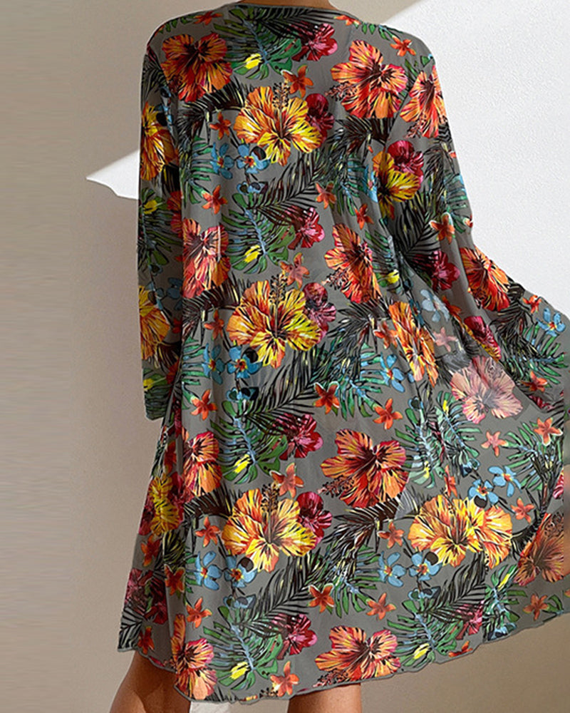Bikini floral con falda integrada para mujer