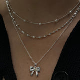 Collar de doble hélice