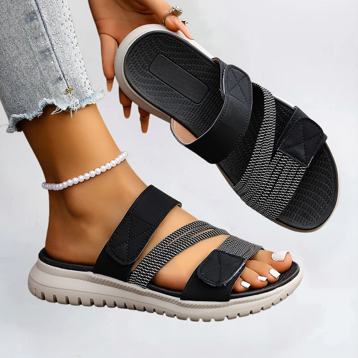 Sandalia deportiva plana para mujer