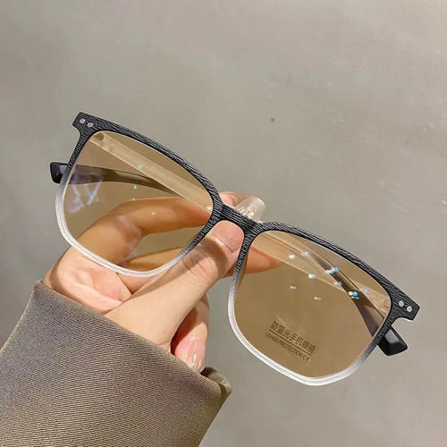 Elena light-adaptive blue-light glasses