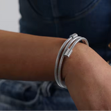 Pulsera de oro retorcida