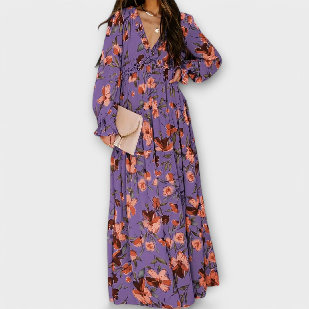 Maxi Dress with Elegant Lace Design