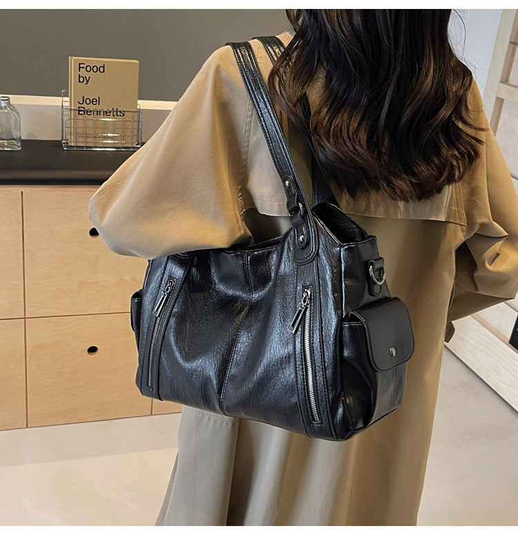 NOEMIE™ - Tote de piel atemporal