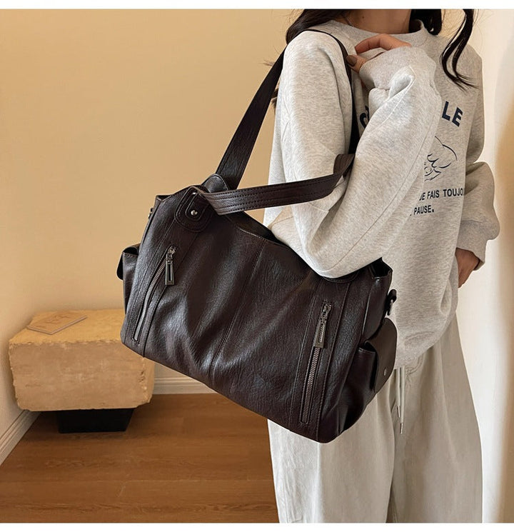 NOEMIE™ - Tote de piel atemporal