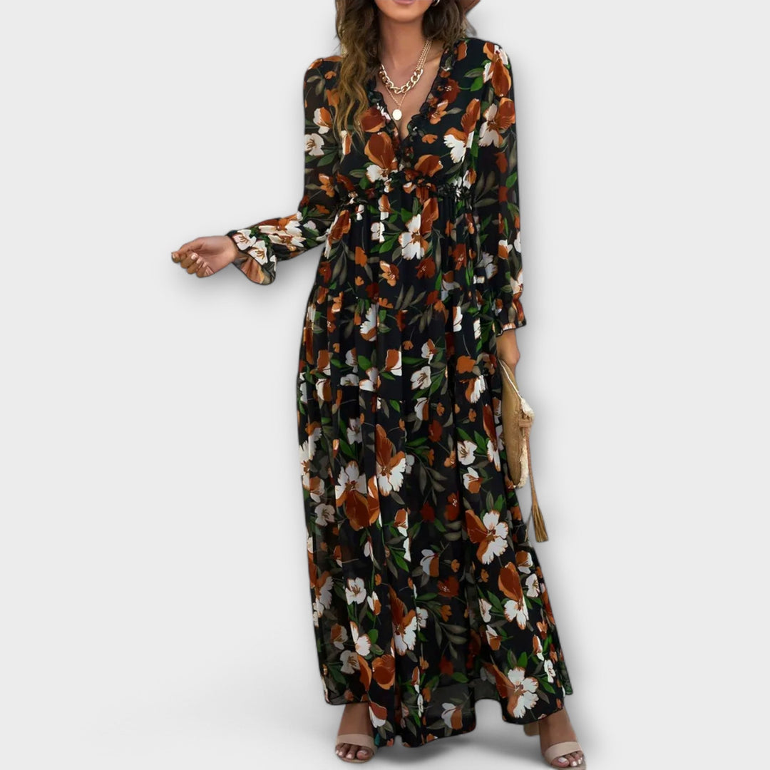 Maxi Dress with Elegant Lace Design