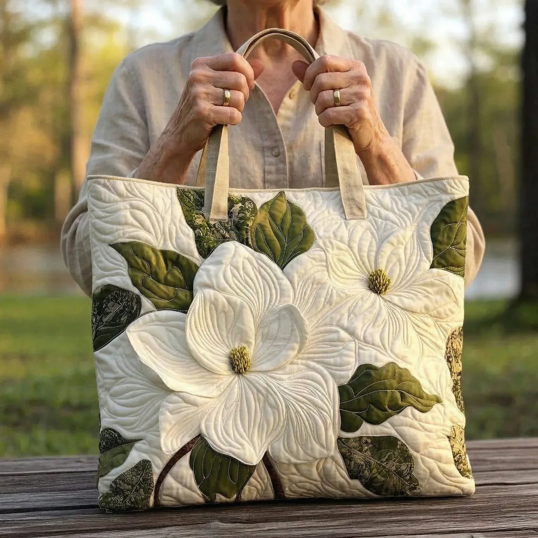 Bolsa Artisanal Acolchada - Lirios Blancos Elegantes