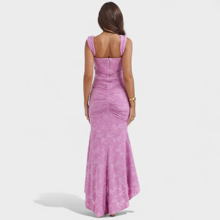 Eduarda - Enchanting Silhouette Dress