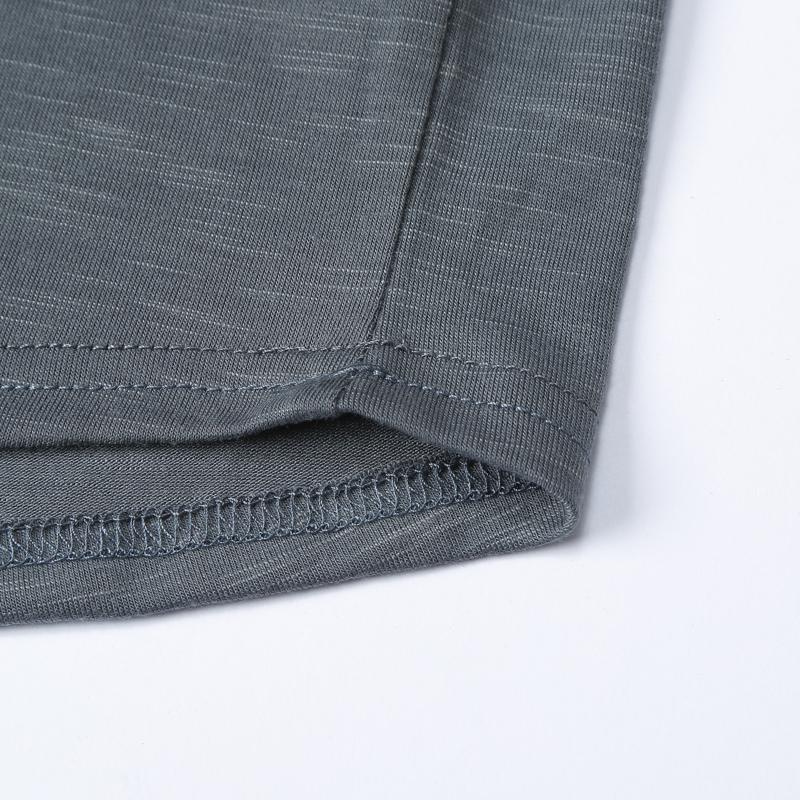 Men's Long Sleeve Crew Neck T-Shirt with Zip Pocket - Style 56507368X
