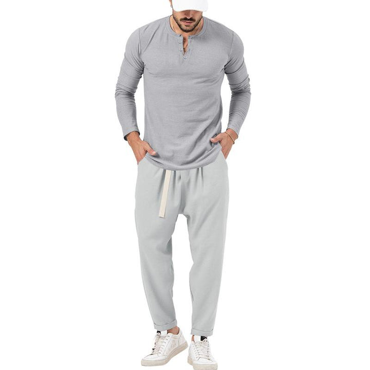 Conjunto informal de camiseta Henley de manga larga y pantalón para hombre.